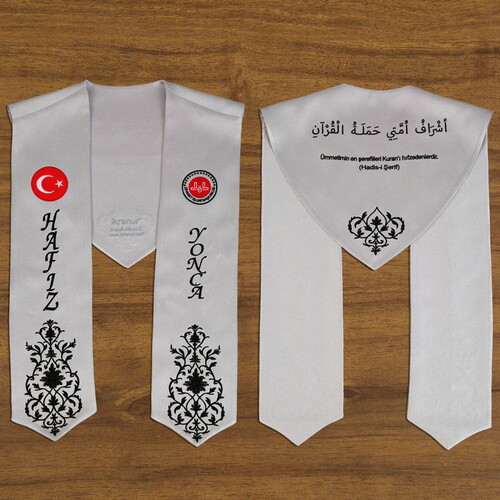 Hafızlık İcazet Merasim Atkısı Türk Bayraklı-Diyanet Logolu İsme Özel Siyah Nakışlı-Gümüş