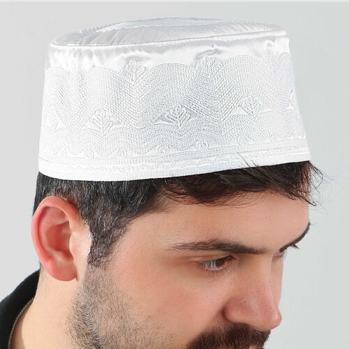 Diyanet Logolu Kari - Topbaş Takke Beyaz